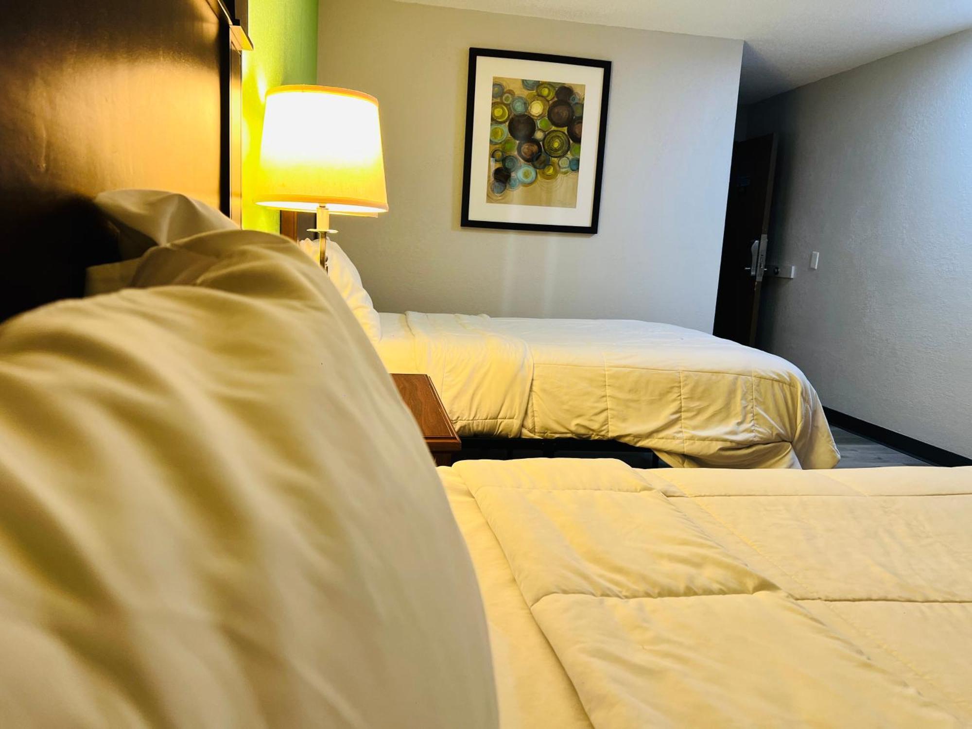 Super Inn By Oyo Lansing Mi Zewnętrze zdjęcie